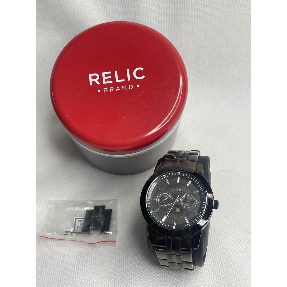 Relic 24-Hour Moon Dial Day/Date Watch Black Gun Metal Water Resist Wristwatch
